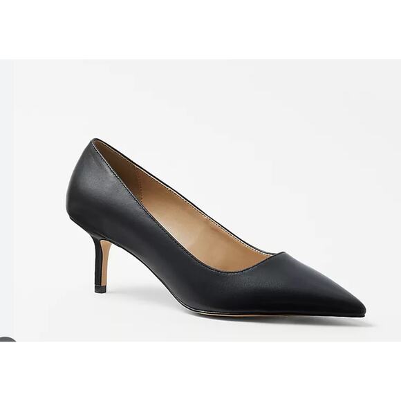 Ann Taylor Shoes - NWOB Ann Taylor Black Leather Heel Pump Pointed toe 7